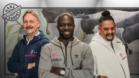 Peter Neururer (l.) verstärkt Hans Sarpei (M.) und Kenny Krause