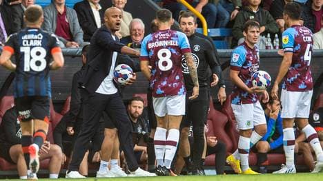 Premier-League-Absteiger Burnley will mit Trainer Vincent Kompany den Wieder-Aufstieg schaffen