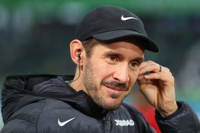 Schuster warnt vor dem HSV