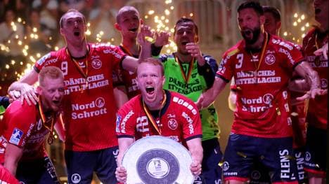 Handball: Bundesliga-Spielplan veröffentlicht, Flensburg nach Melsungen , Flensburg-Handewitt feierte in der vergangenen Saison den Titel vor Kiel