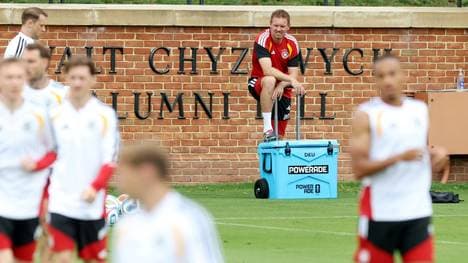 Julian Nagelsmann beim letzten Training vor dem Abflug