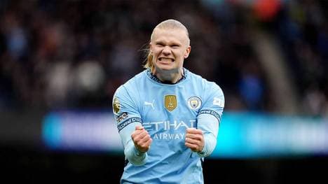 Beißt sich Manchester City (im Bild; Erling Haaland) an Everton die Zähne aus?