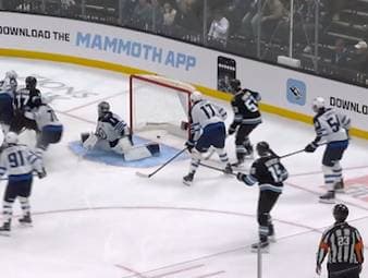 Peterka trifft: Doppelschlag sorgt für Entscheidung