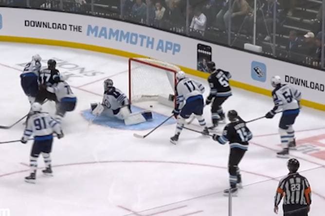 Peterka trifft: Doppelschlag sorgt für Entscheidung