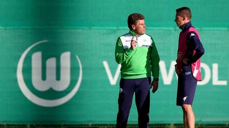 Dieter Hecking (l.) kritisierte Julian Draxler