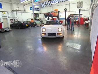 PS-Profi Zuschauer Dirk hat einen großen Wunsch: Endlich einen eigenen Porsche fahren. Der Berliner hat dafür 10 000 Euro zur Verfügung. Jean Pierre und Sid machen bei ihrer Recherche eine Reise durch die Modellgeschichte – Die Dortmunder nehmen dabei einen Porsche 924, den Nachfolger 944 und wiederum den Nachfolger 968 unter die Lupe. Welches Coupe ist der geeignete Kandidat für Dirk? 