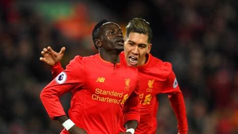 Sadio Mane (l., mit Roberto Firmino) traf für den FC Liverpool doppelt