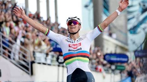 Mathieu van der Poel gewinnt Paris-Roubaix