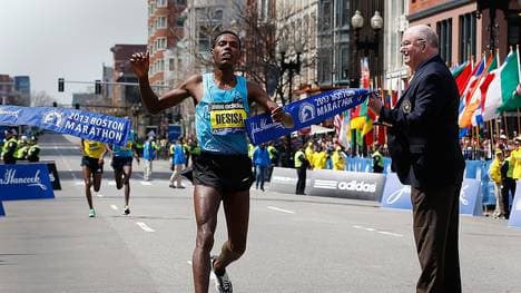Lelisa Desisa siegt zum zweiten Mal nach 2013 in Boston