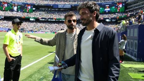 Hummels als TV-Experte in den USA