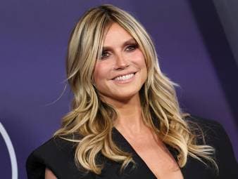 Klum moderiert WM-Auslosung