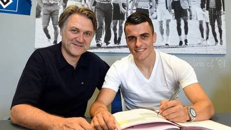 Filip Kostic unterschrieb am Montag für fünf Jahre in Hamburg