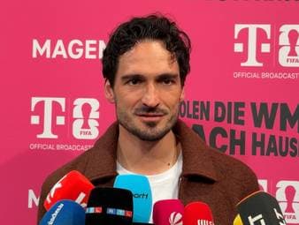 Borussia Dortmund hat einen neuen Sportdirektor. Ex-BVB-Star Mats Hummels äußert sich im Interview zur Trennung von Sebastian Kehl und dessen Nachfolger Nils-Ole Book.