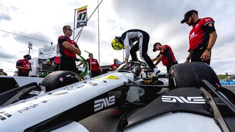 Mick Schumacher baut einen Unfall und beschwert sich