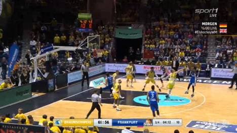 Die Basketball Löwen Braunschweig dürfen weiter von den Playoffs träumen