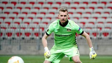 Lukas Hradecky trifft am Samstag mit Bayer Leverkusen auf seinen Ex-Klub Eintracht Frankfurt