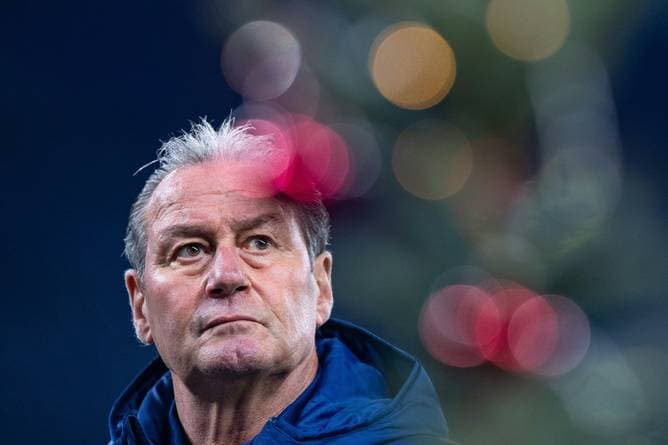 Trainer-Ikone warnt Schalke