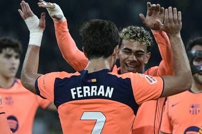 Torres-Gala: Barca feiert Kantersieg