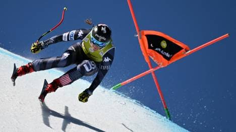 Johnson bei der Abfahrt in Andorra im March 2023