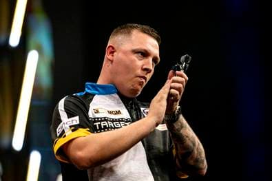 "Stumm gestellt": Darts-Star kontert Zweiflern