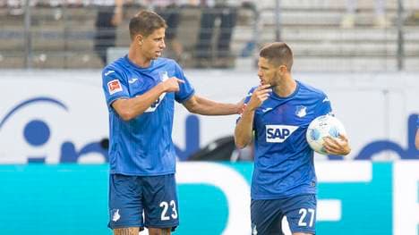 Adam Hlozek (l.) fehlt der TSG Hoffenheim verletzt