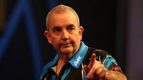 2017 William Hill PDC World Darts Championships - Day Four