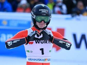 Ski-Star sorgt nach Sieg für Gänsehaut-Szenen