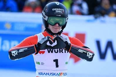 Ski-Star sorgt nach Sieg für Gänsehaut-Szenen