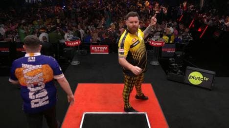 Scott Williams zeigte den Fans den Mittelfinger