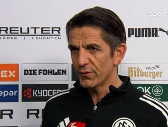 Gleich dreimal zeigte Schiedsrichter Deniz Aytekin am Samstagabend beim Rheinischen Derby auf den Punkt, zweimal schaltete sich der Video-Assistent ein. Nach dem Abpfiff erklärte sich der 47-Jährige.