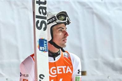 Anzug erneut zu lang: Tournee-Springer wird gesperrt!