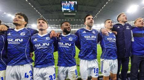 Kann S04 den ersten Platz verteidigen?