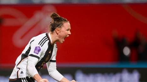 Marina Hegering wechselt zum 1. FC Köln