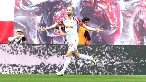 Konrad Laiumer jubelt in Zukunft für die Bayern