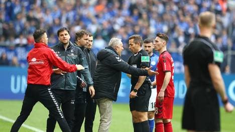 FC Schalke 04 v Sport-Club Freiburg - Bundesliga