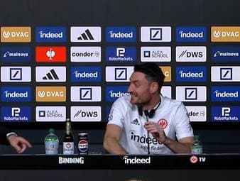 Neuer Eintracht-Coach ist da - und startet direkt kurios