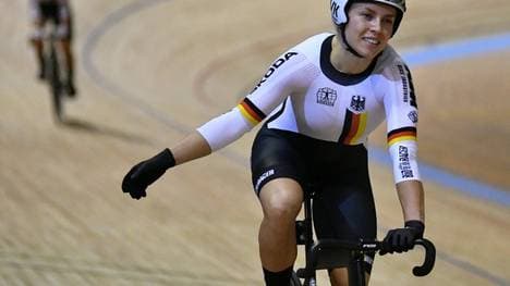 Weltmeisterin Hinze bleibt im Sprint das Maß der Dinge