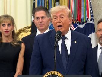 Nach der Annullierung von Folarin Baloguns Sperre für das Achtelfinale gegen Belgien meldet sich nun auch Donald Trump zu Wort. Dabei bestätigt der US-Präsident einige Befürchtungen der Presse.