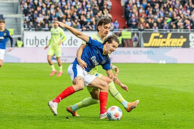 Berlin setzt Siegesserie fort