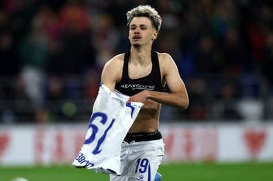 Bayer holt Bosnien-Held zurück