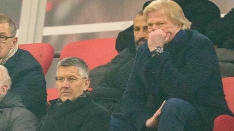 Bayern-Präsident Herbert Hainer (l.) ist unzufrieden