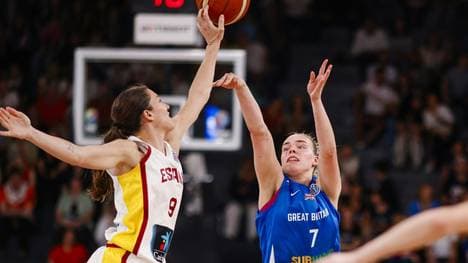 Klare Sache für Spanien zum EM-Auftakt gegen Großbritannien.