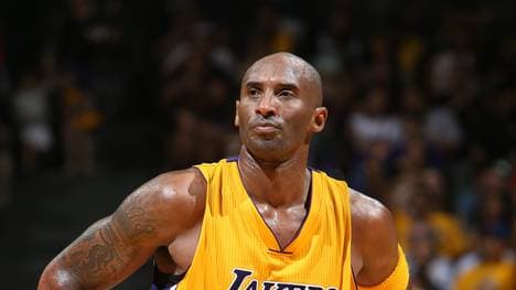 Utah Jazz v Los Angeles Lakers