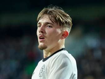 Karl bricht mit Tradition