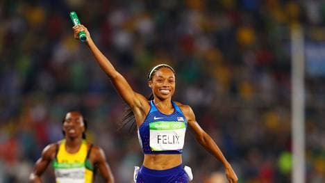 Allyson Felix setzte sich mit der US-Staffel vor Jamaika durch