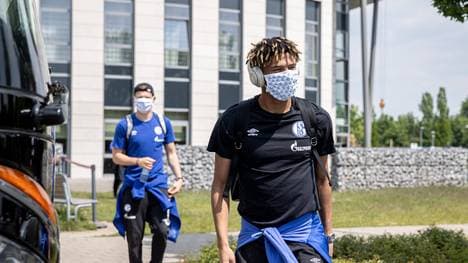 Jean-Clair Todibo war vergangene Saison vom FC Barcelona an Schalke ausgeliehen