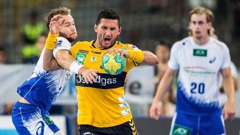 Rhein-Neckar Loewen v HSV Hamburg - DKB HBL-Alexander Petersson