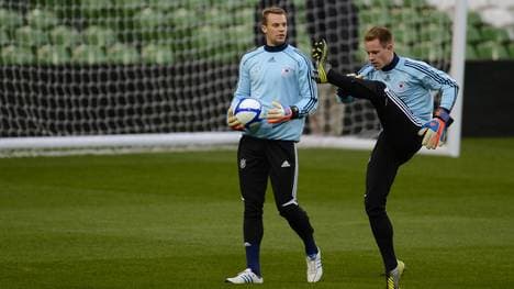 Marc Andre Ter-Stegen (r.) und Manuel Neuer kennen sich aus der Nationalmannschaft
