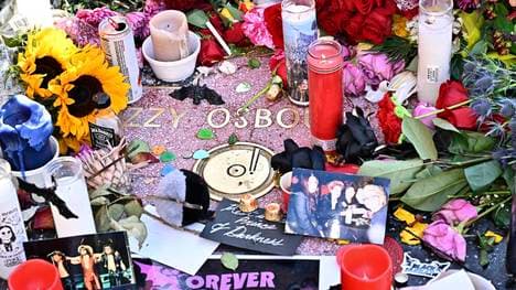 Nicht nur auf dem Hollywood Walk of Fame wird um Ozzy Osbourne getrauert