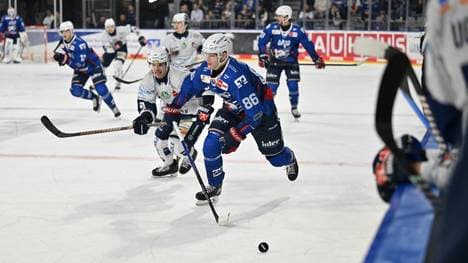 Die Adler Mannheim verlieren gegen die Iserlohn Roosters